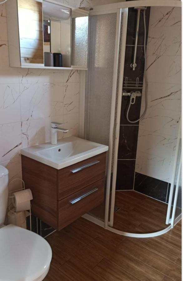 Przytulisko Apartman Smołdzino Kültér fotó